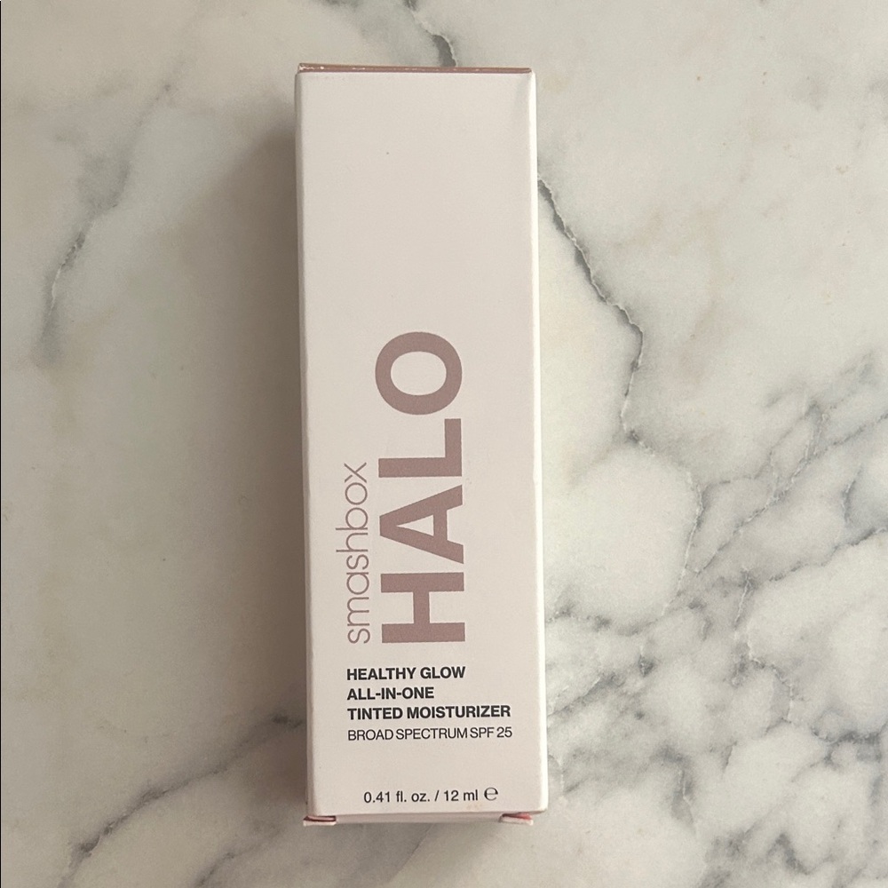 Smashbox Halo All-in-One Tinted Moisturizer SPF 25 in Dark Neutral